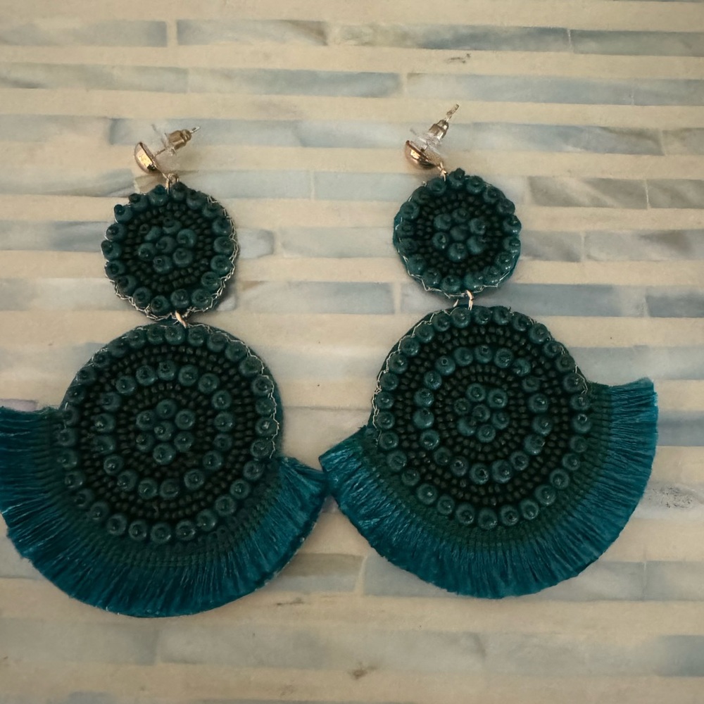 Boutique earrings